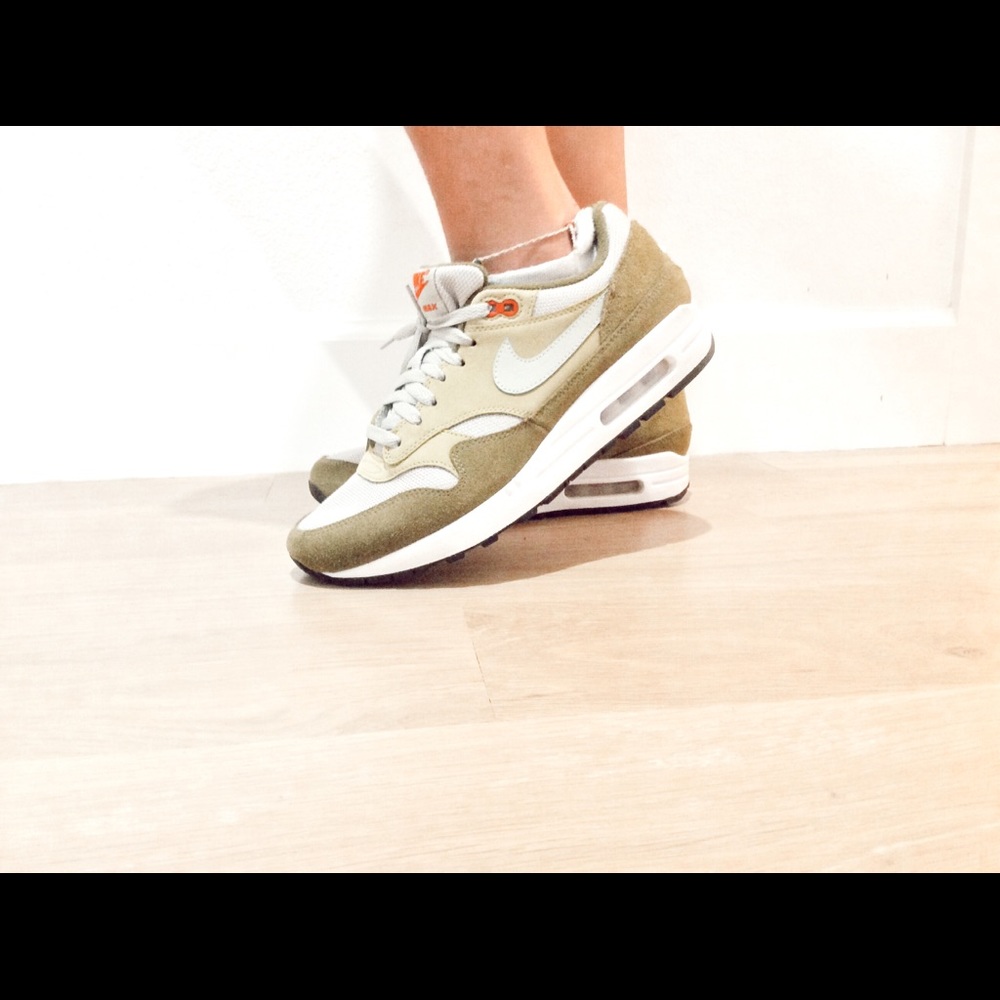 Nike air max